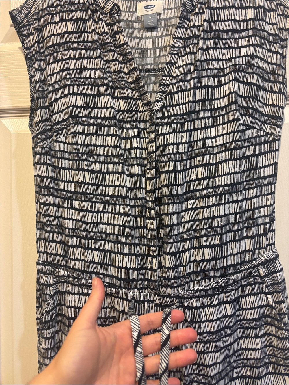 Old Navy Black and White Striped Cap-Sleeve Jumpsuit - Picture 3 of 7